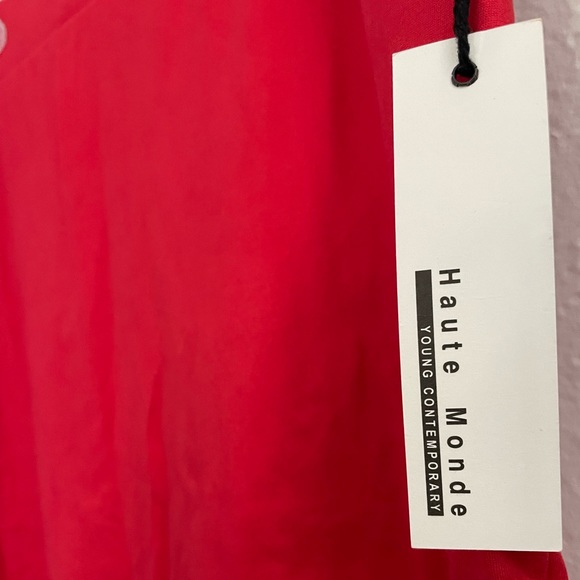 Haute Monde soft bright red mini skirt size large - Picture 2 of 4